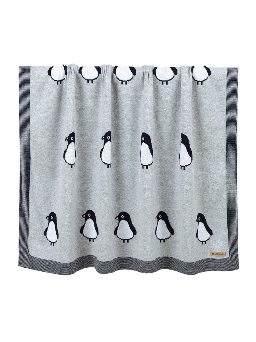 Comfy Penguin Blanket