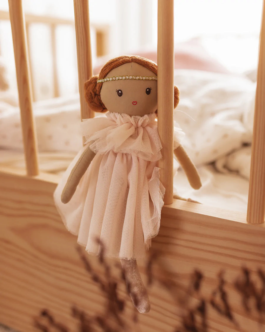 Dolly Lillie Toots