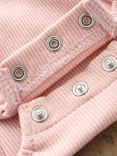 Ribbed pink bodysuit set with collar and lace and hat